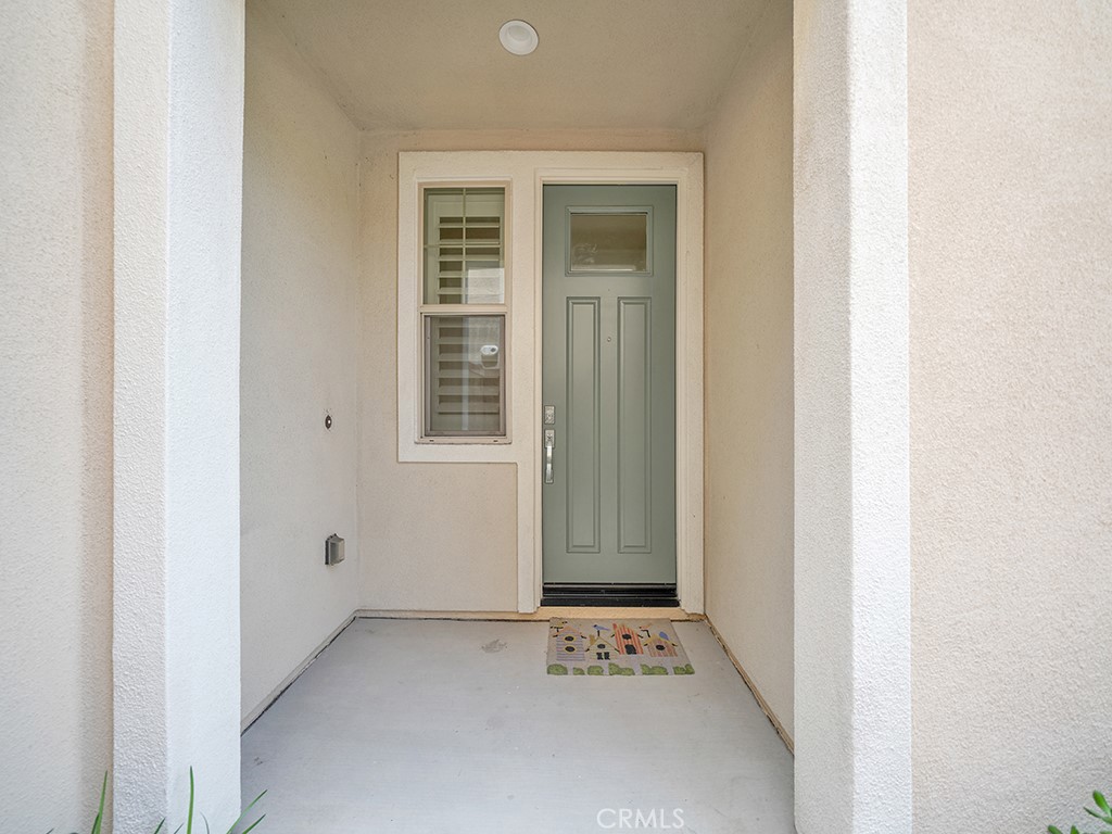 10382 Elizabeth Lane