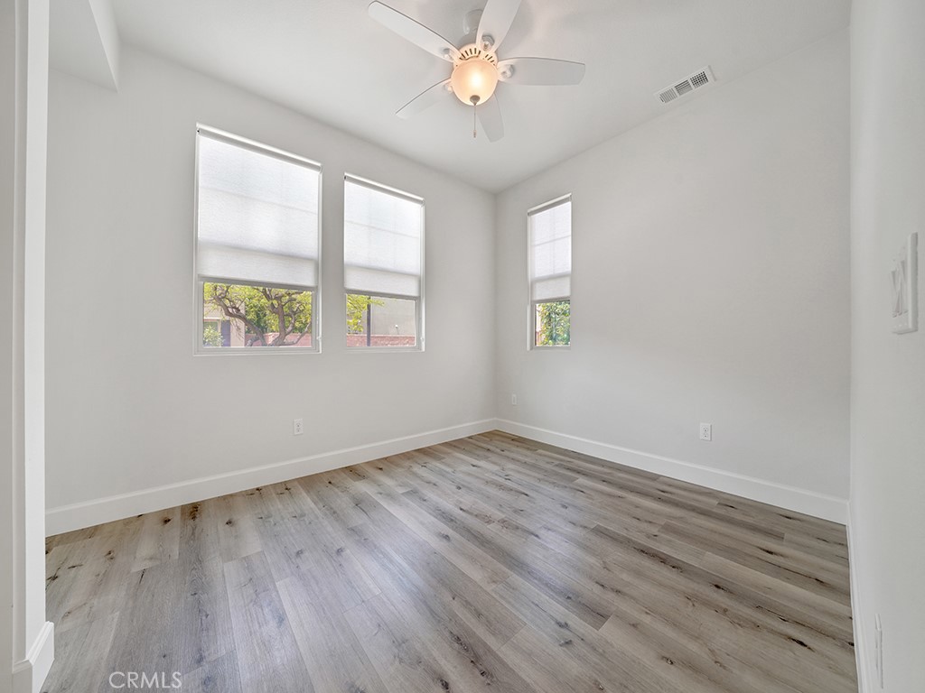10382 Elizabeth Lane