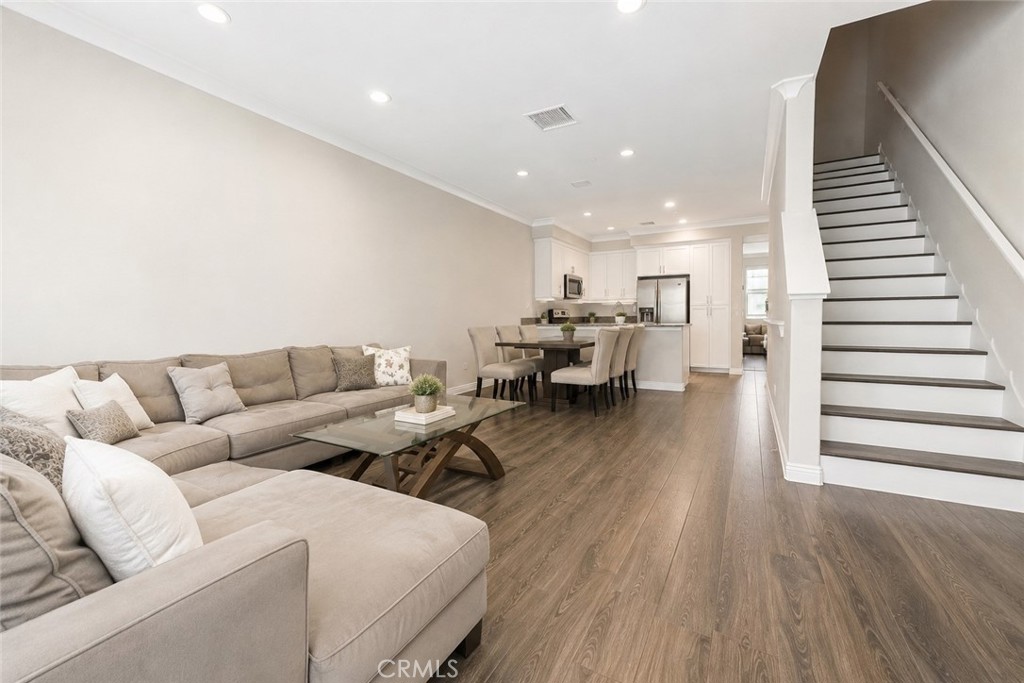 5784 Spring