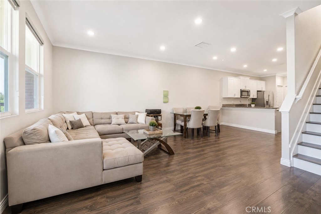 5784 Spring