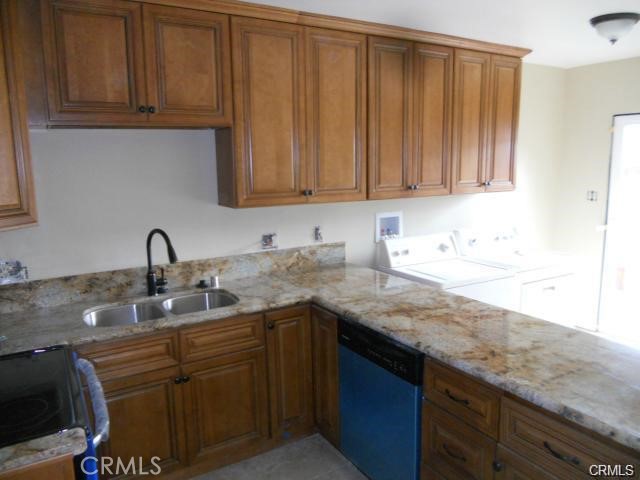 700 Ridgeway Green