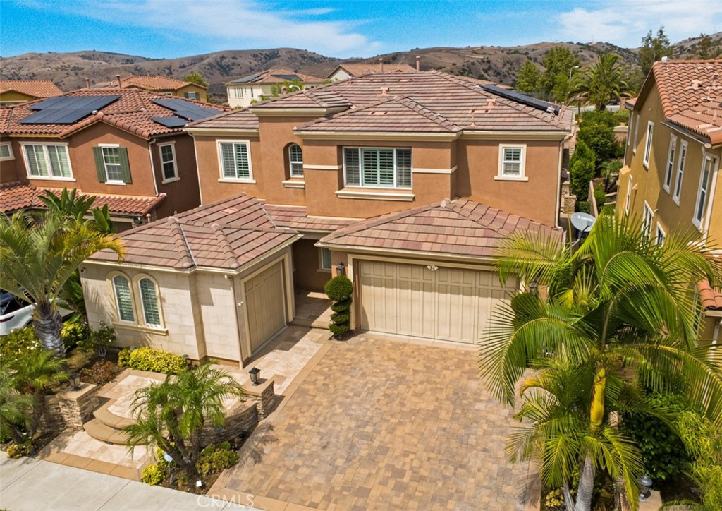 2709 Alamitos Road