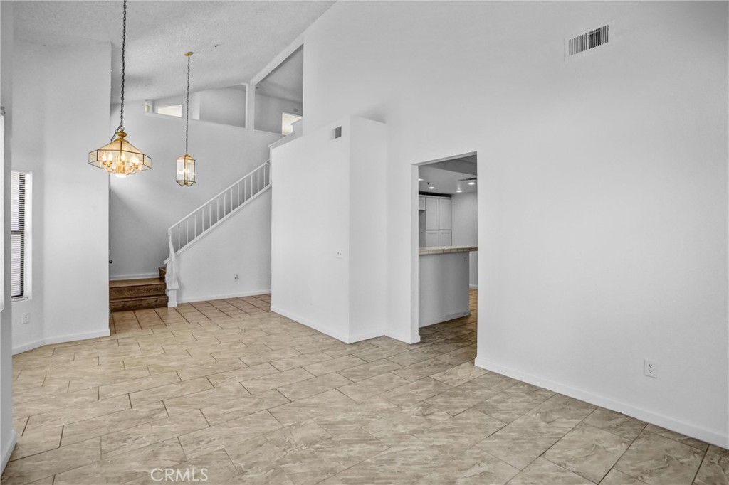 6565 Sonoma