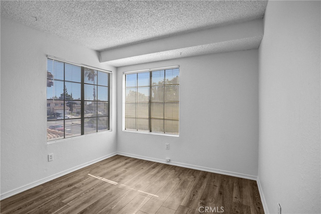 6565 Sonoma