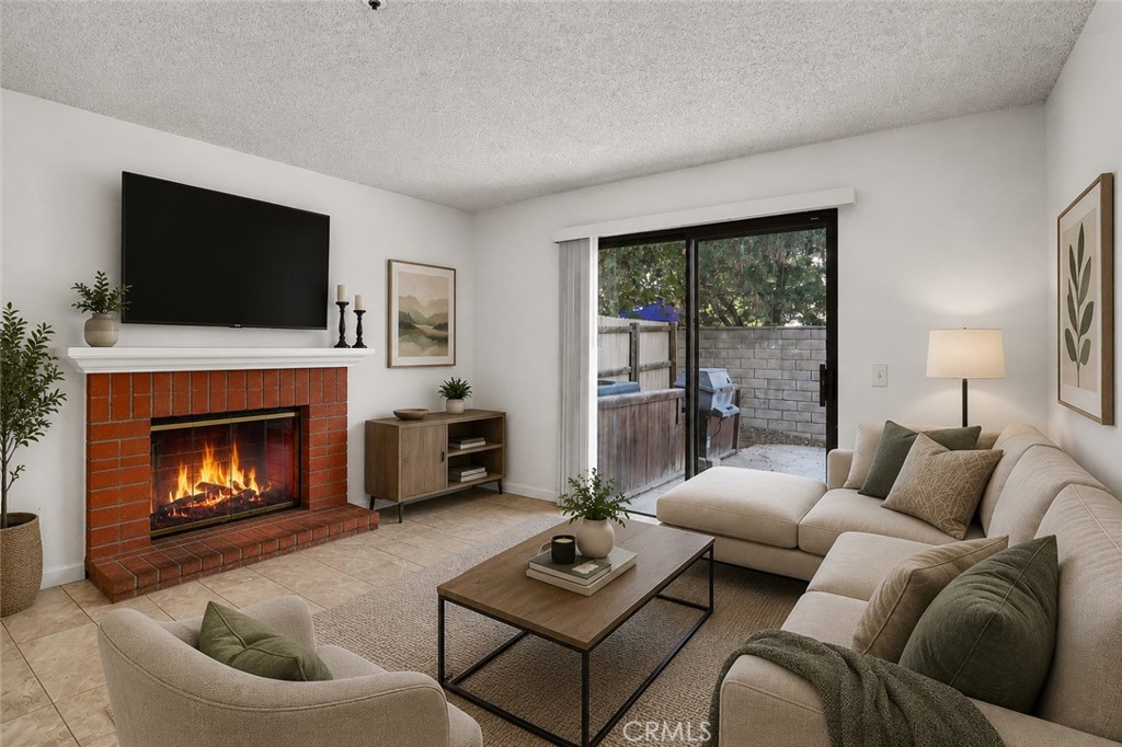 6565 Sonoma