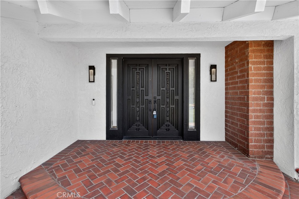 2423 Joel Drive