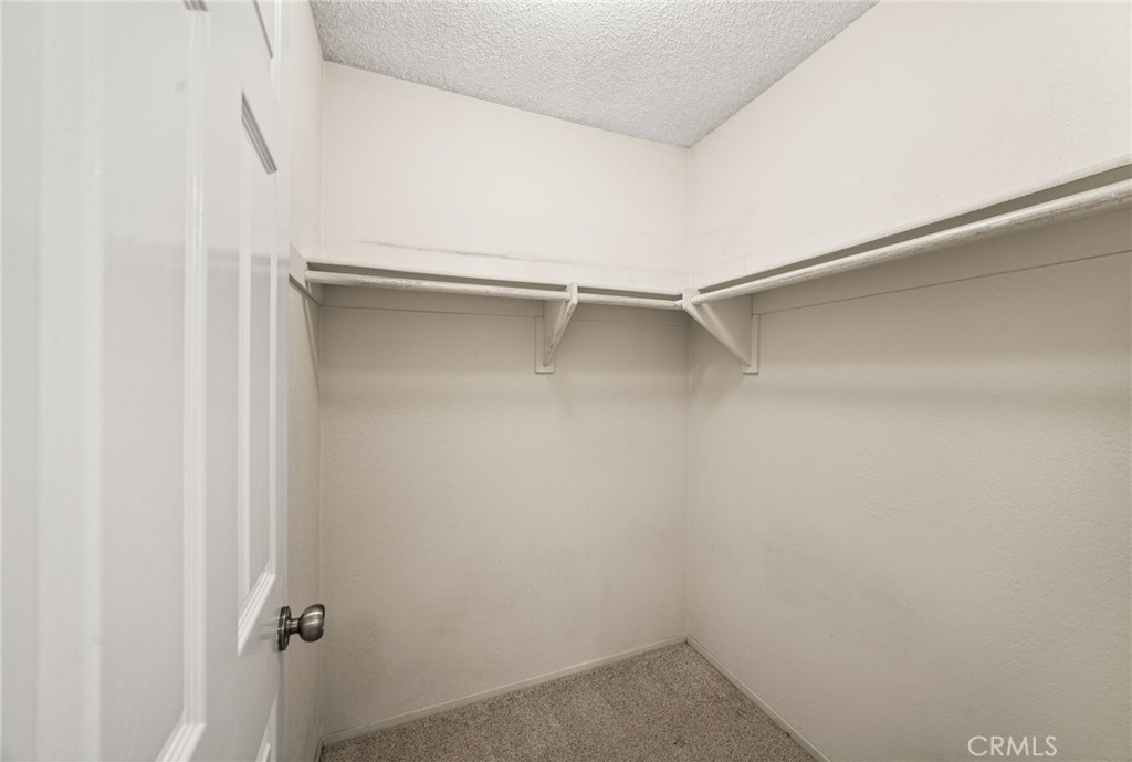 2650 W Meadowview Lane