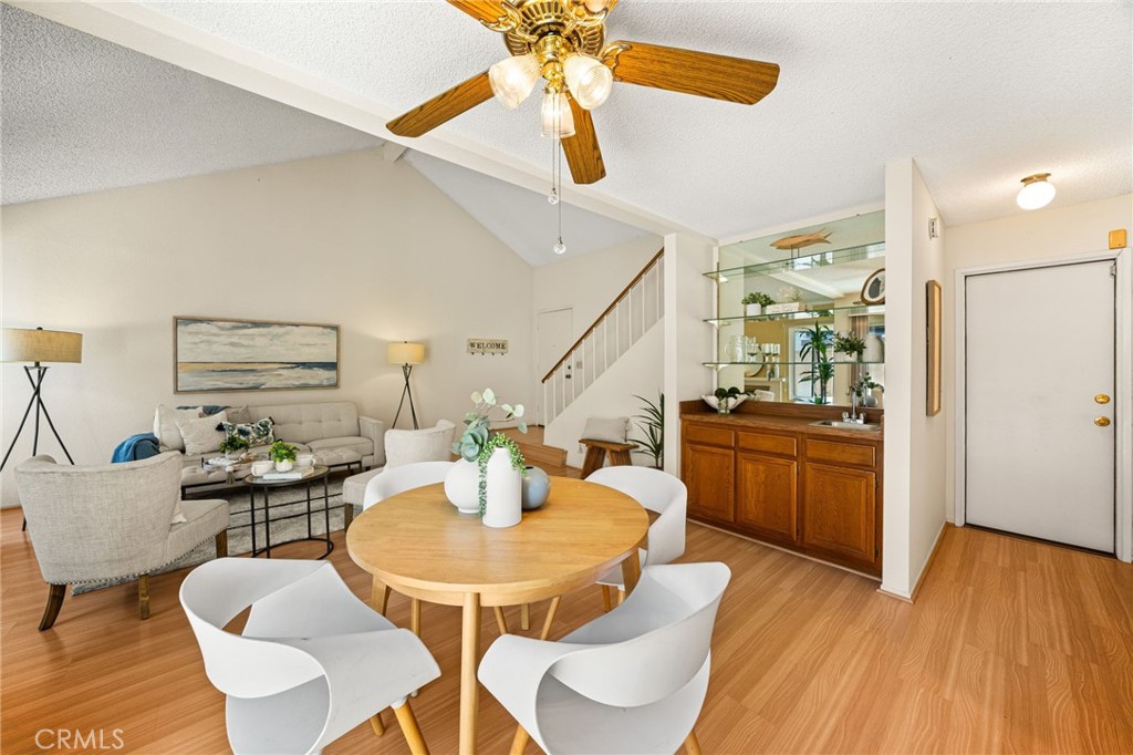 2650 W Meadowview Lane