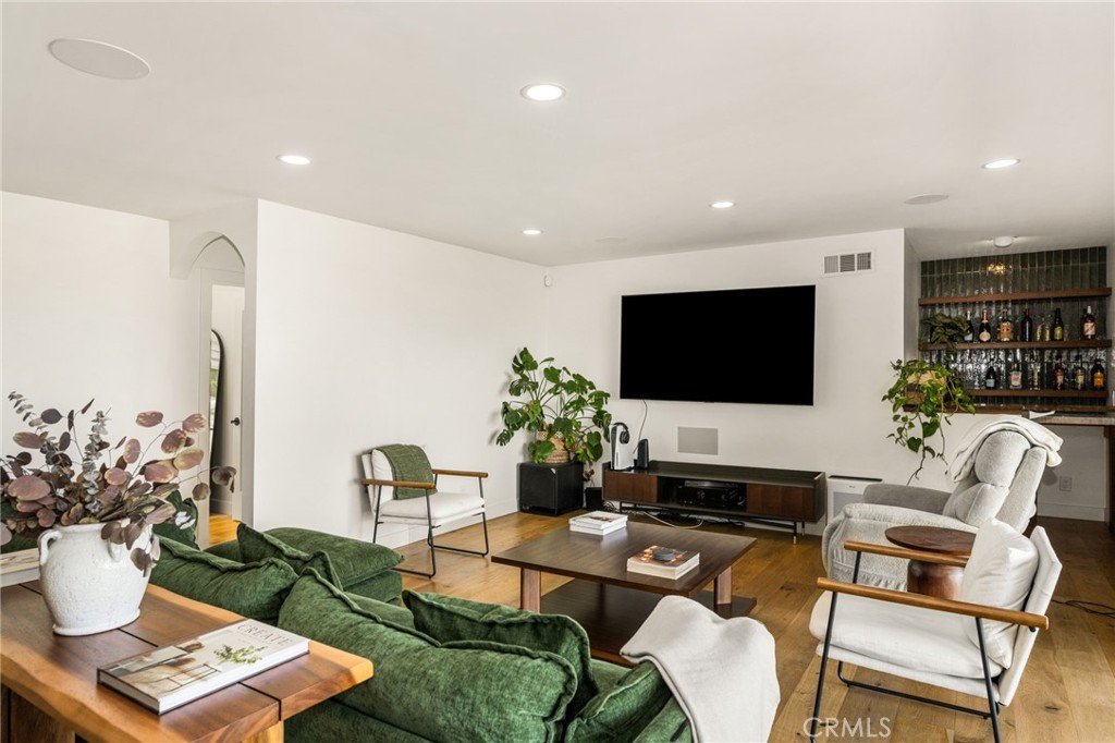 14521 Eadbrook