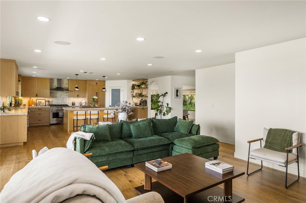 14521 Eadbrook