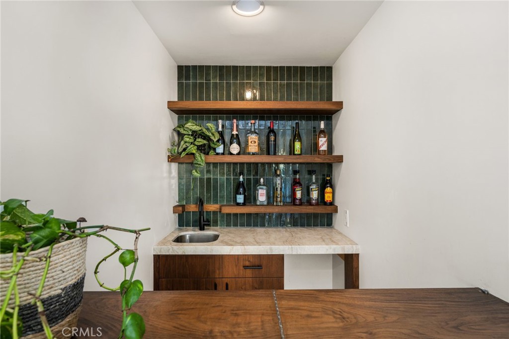 14521 Eadbrook