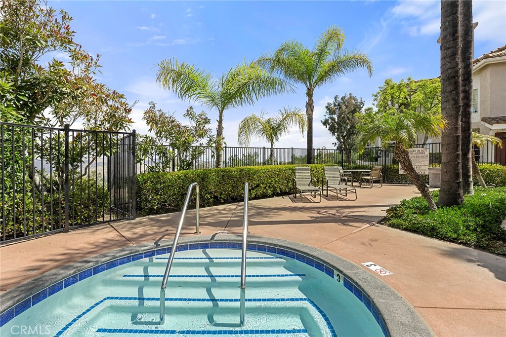 1021 S Sundance Drive