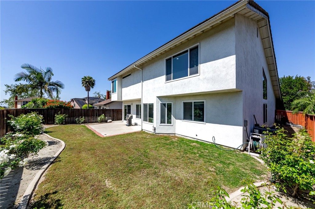 2106 Greenwood Court