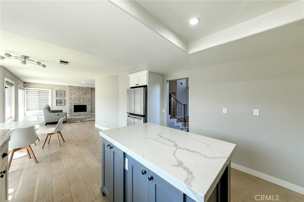 2106 Greenwood Court
