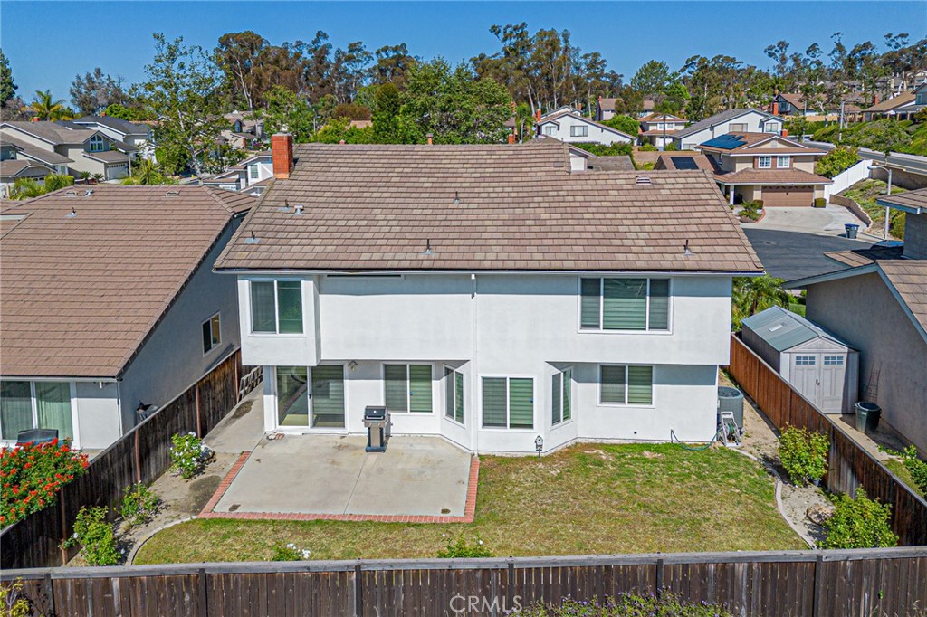 2106 Greenwood Court