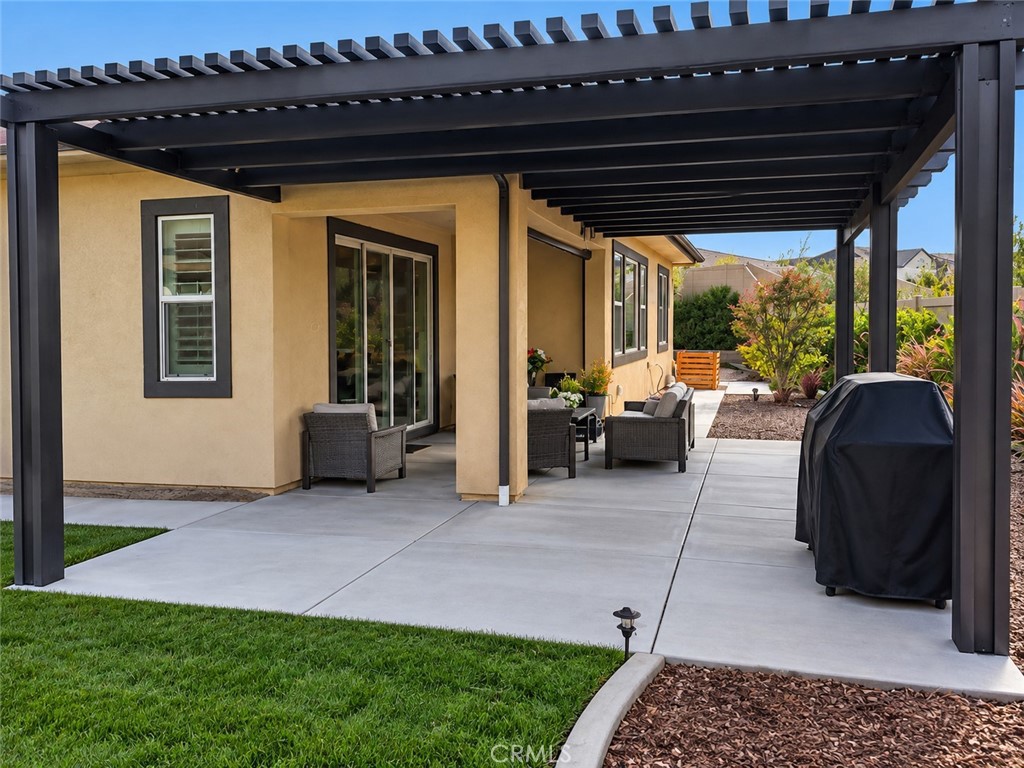 39815 Ninebark Court