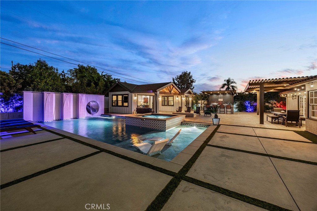 136 Miramonte Drive