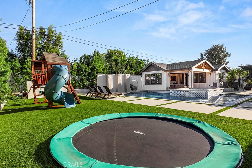 136 Miramonte Drive