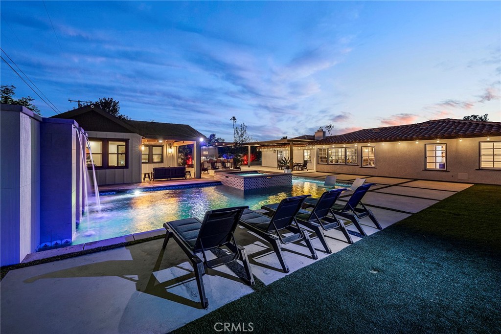 136 Miramonte Drive