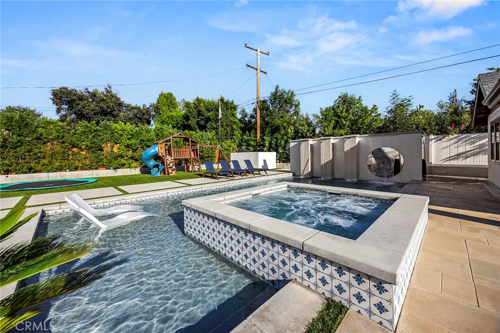 136 Miramonte Drive