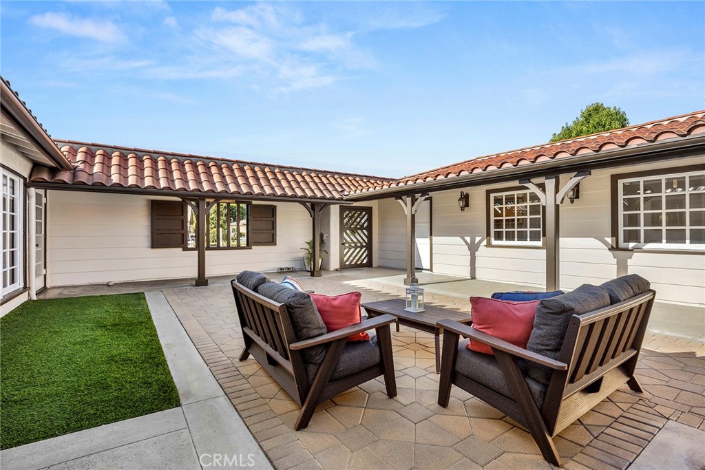 136 Miramonte Drive