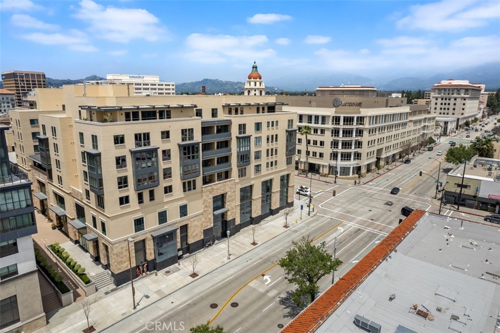 39 S Los Robles Avenue 6017