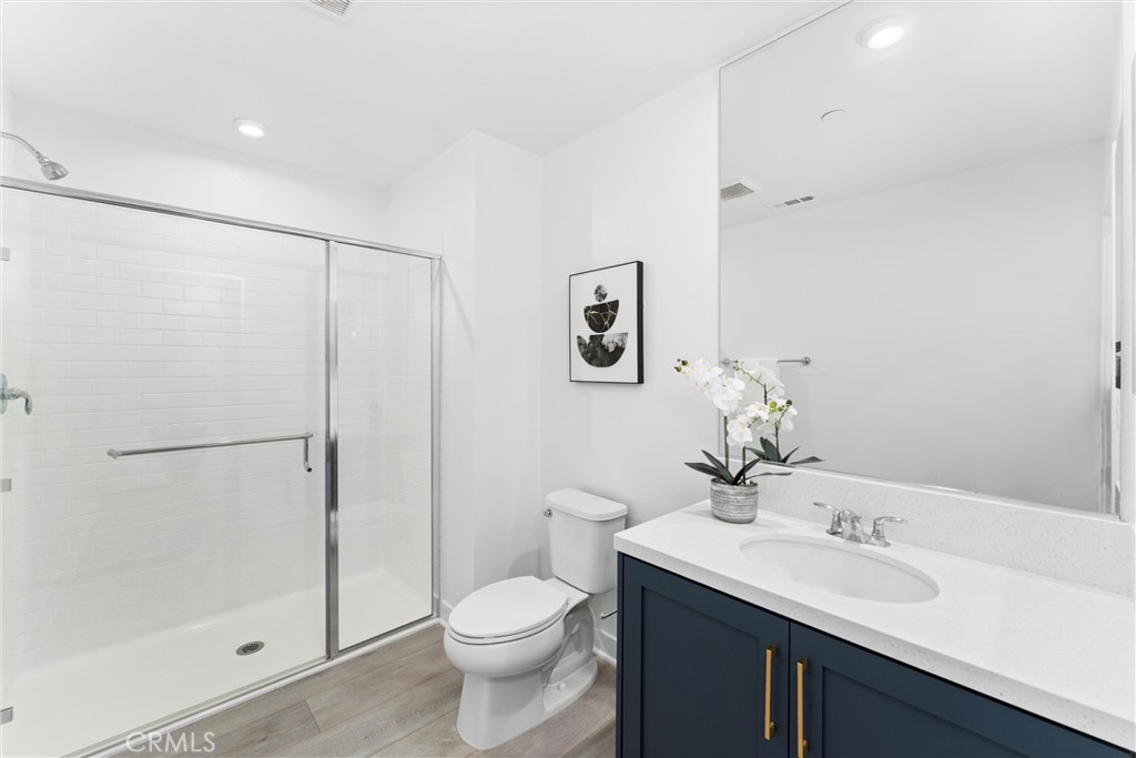 1323 W Cara Drive