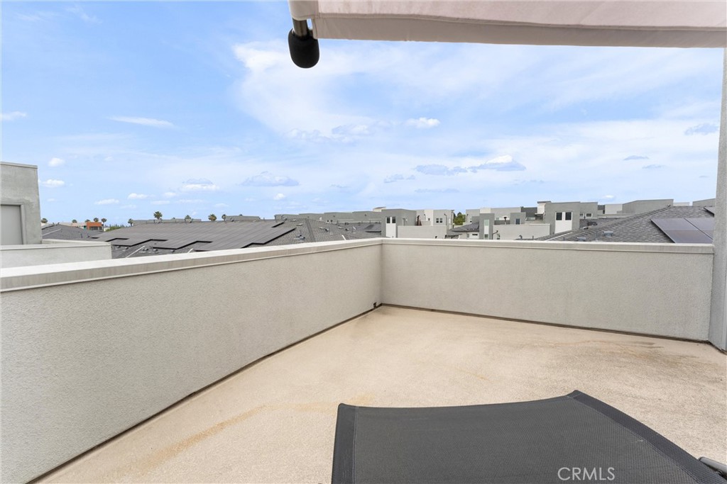 1323 W Cara Drive