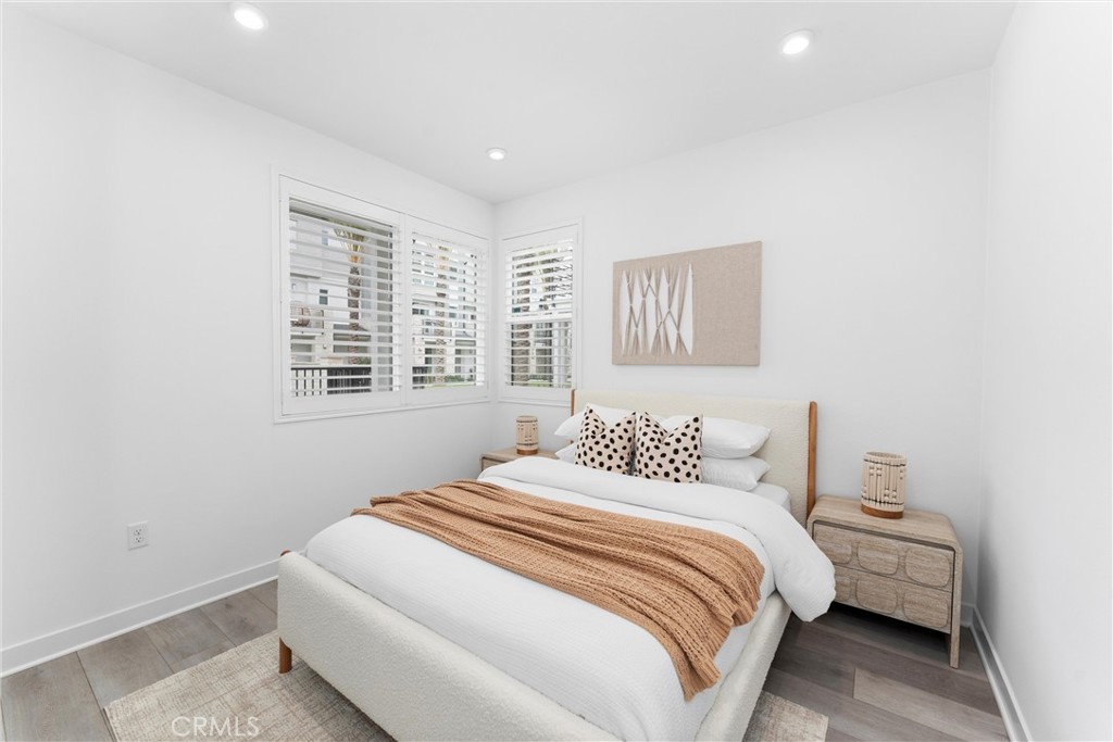 1323 W Cara Drive