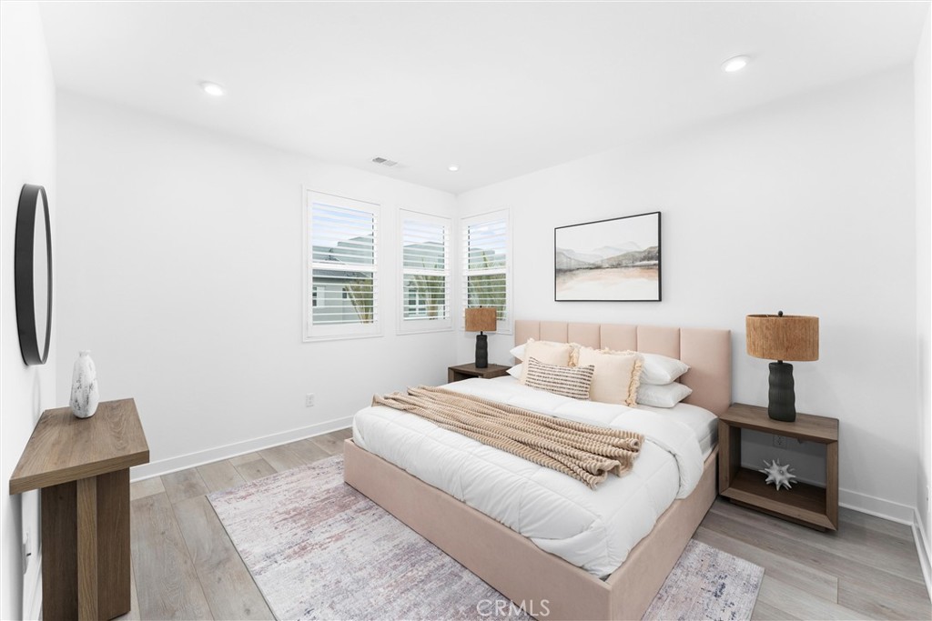 1323 W Cara Drive