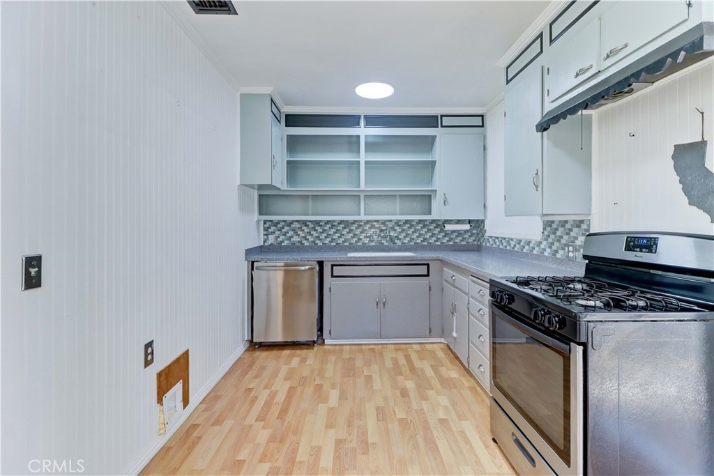 1137 Williamson Avenue