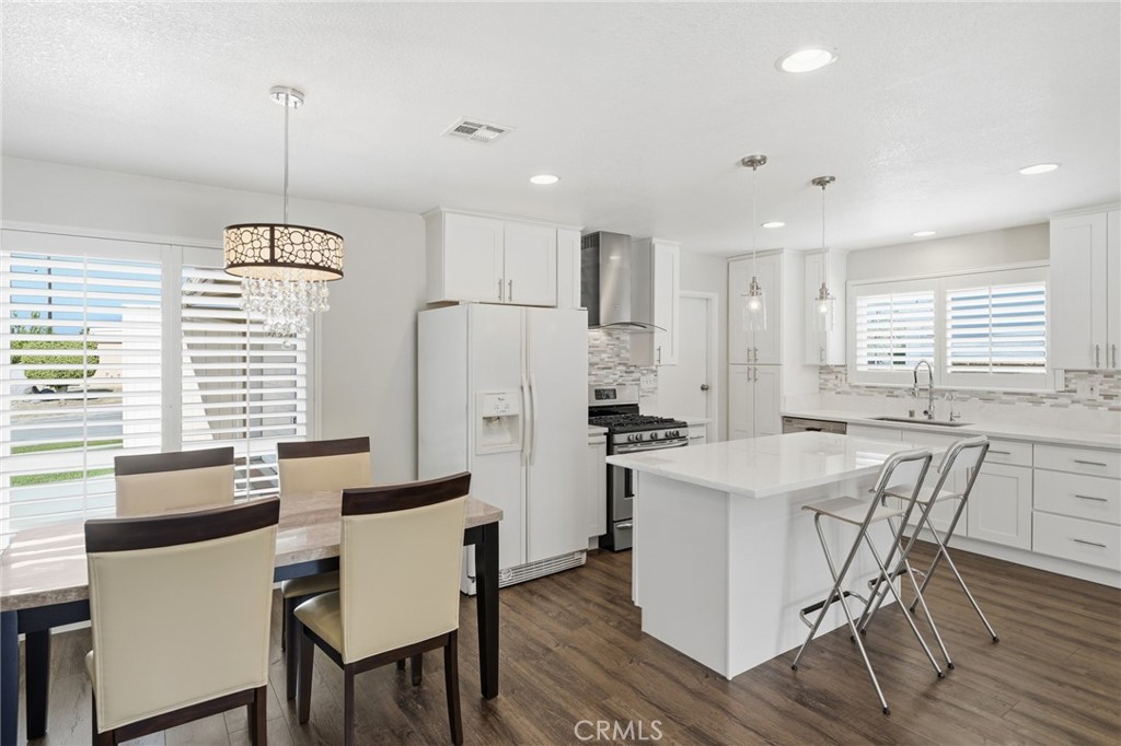 22922 Dry Creek