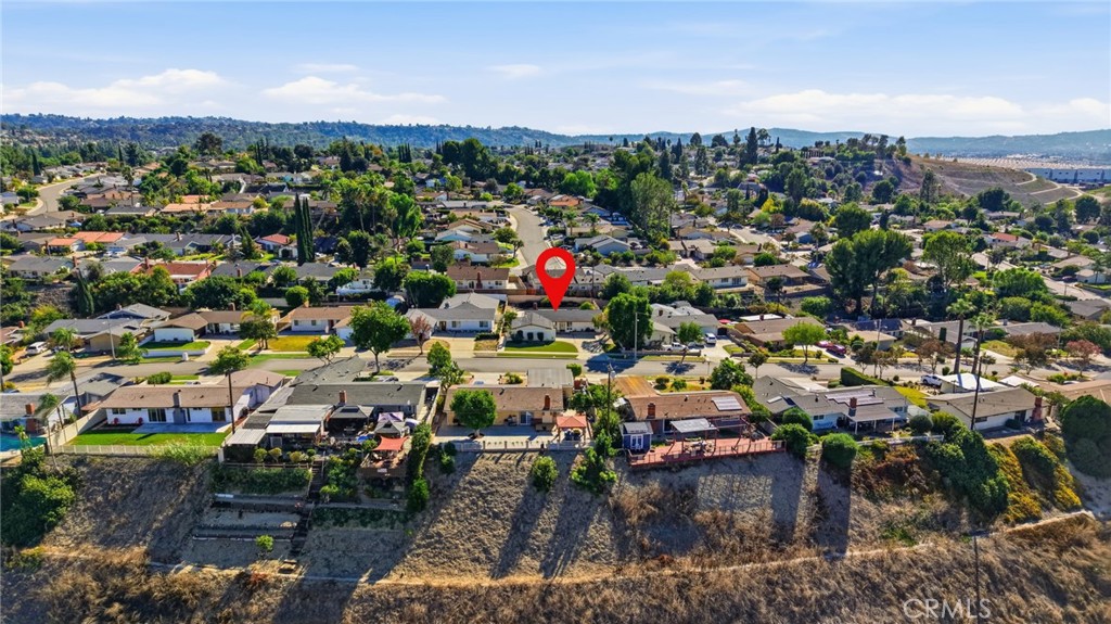 22922 Dry Creek