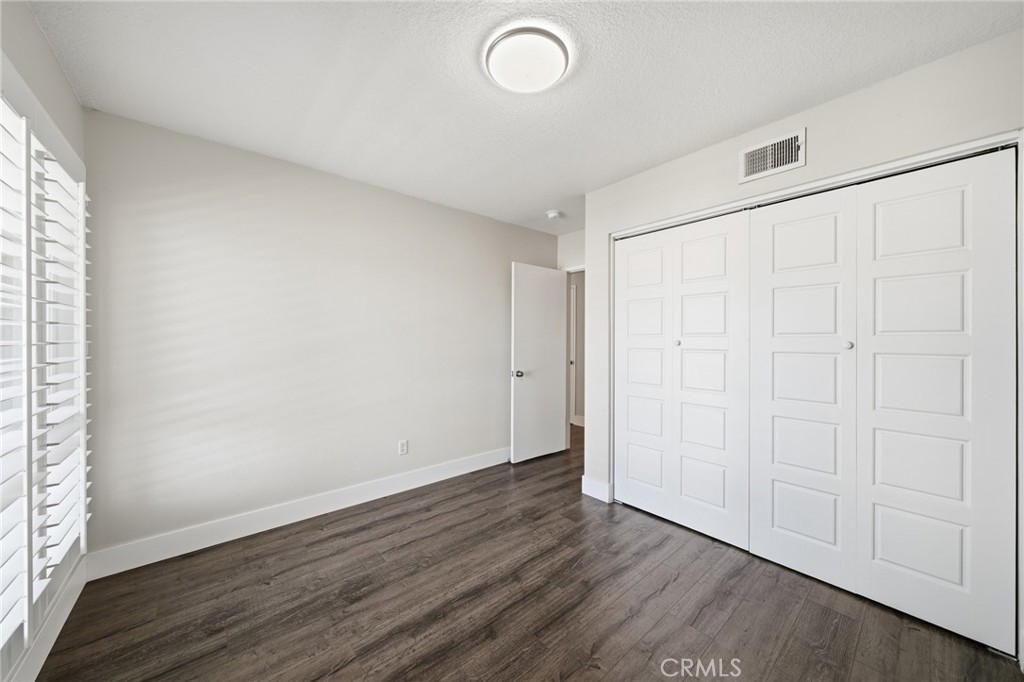22922 Dry Creek