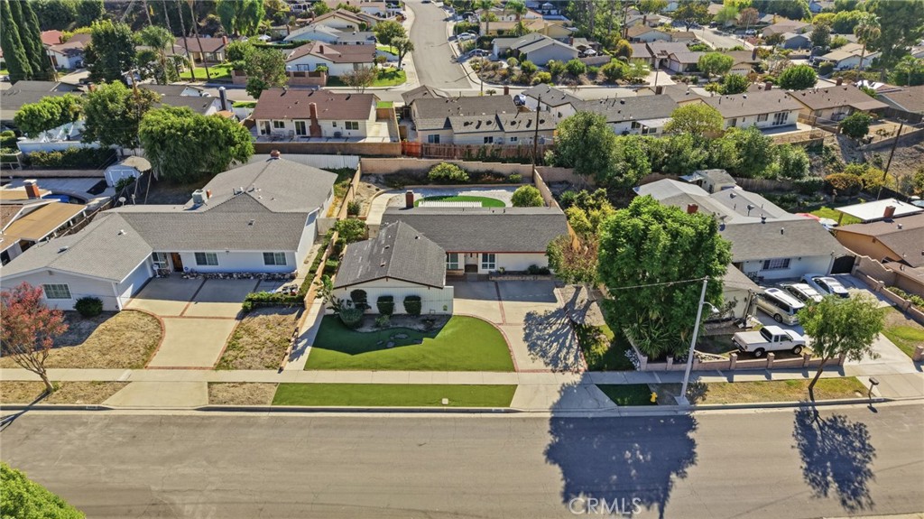 22922 Dry Creek