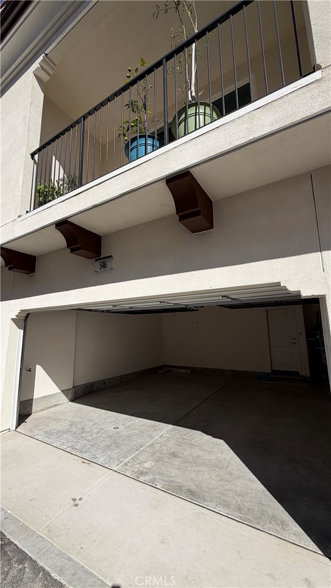 546 Gregory Way