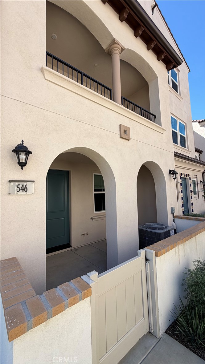 546 Gregory Way