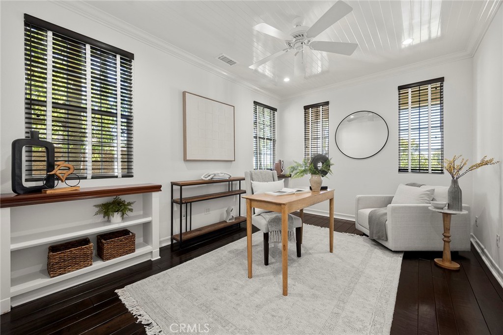436 Tangerine Place