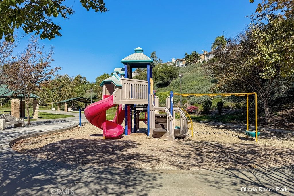 436 Tangerine Place