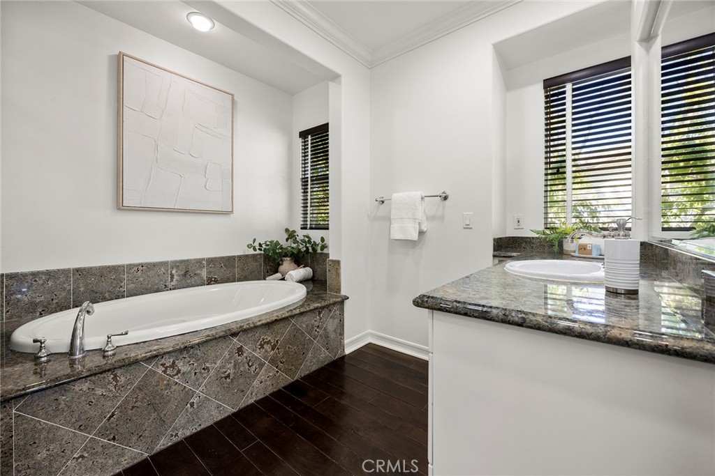 436 Tangerine Place