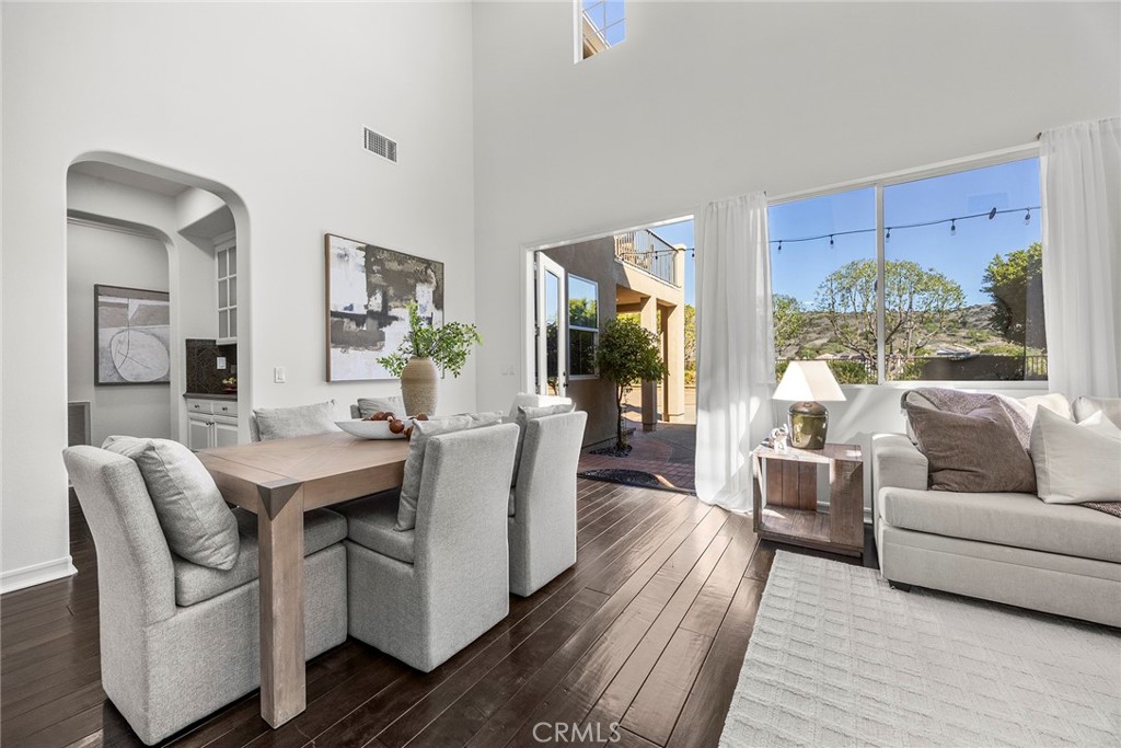 436 Tangerine Place