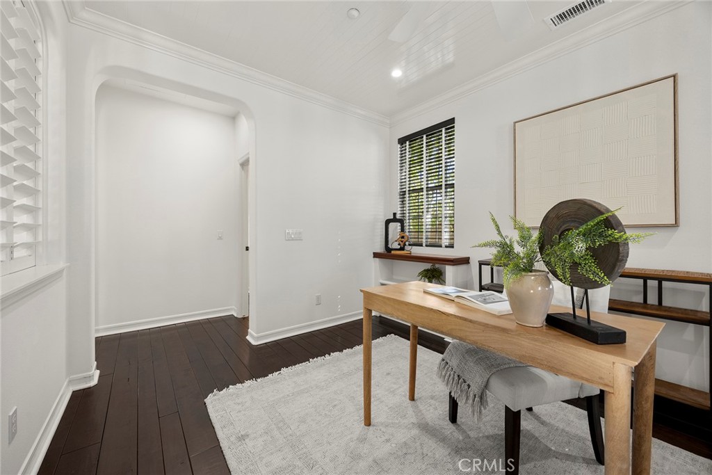 436 Tangerine Place