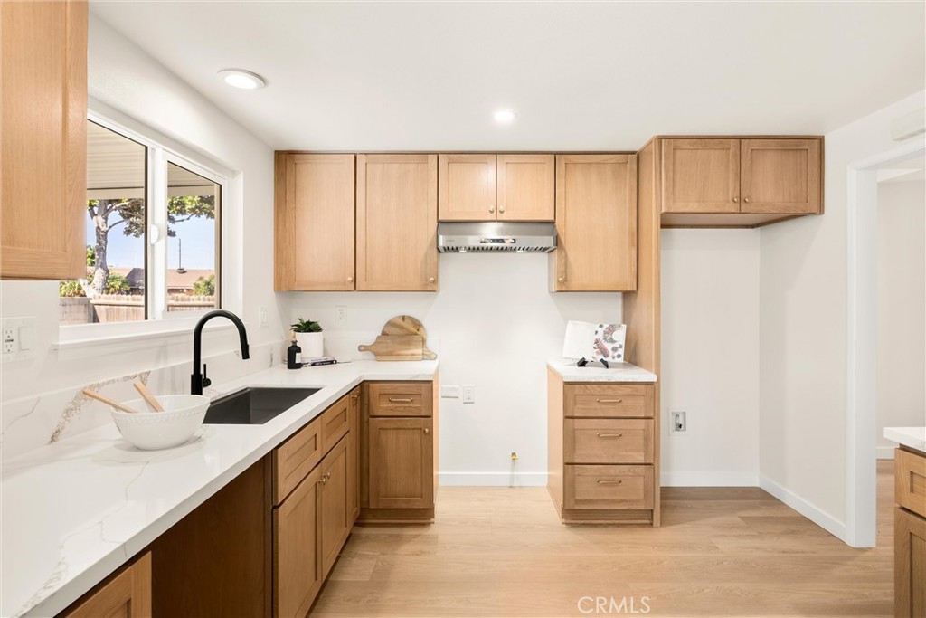 16051 Shasta St