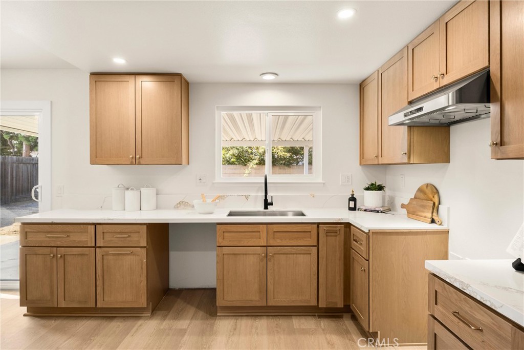 16051 Shasta St
