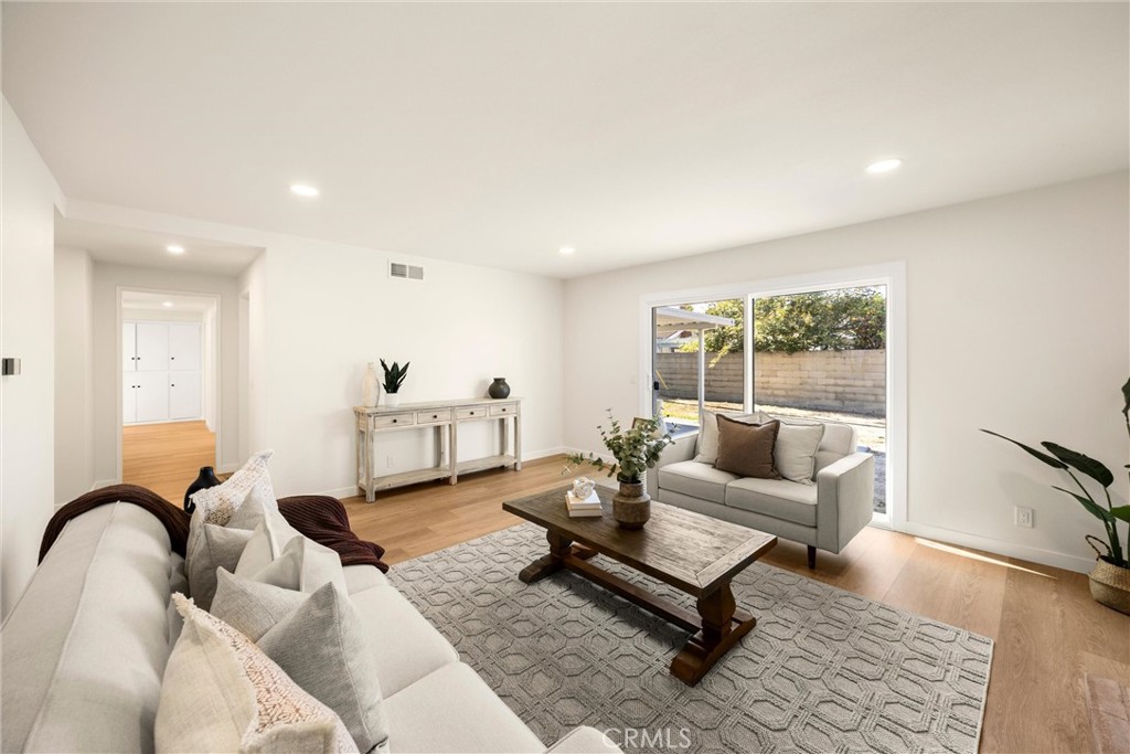 16051 Shasta St