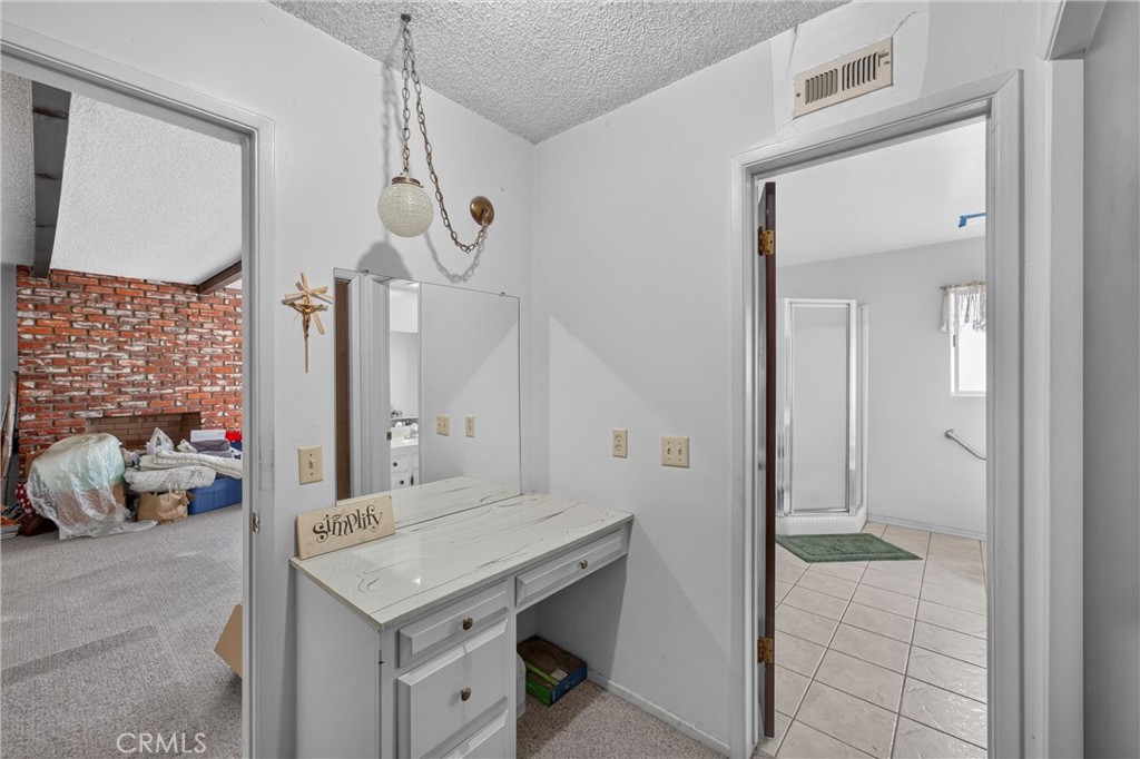 8721 Somerset