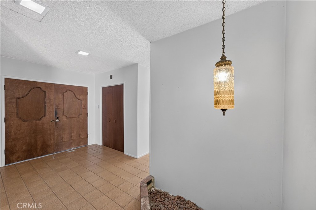 8721 Somerset