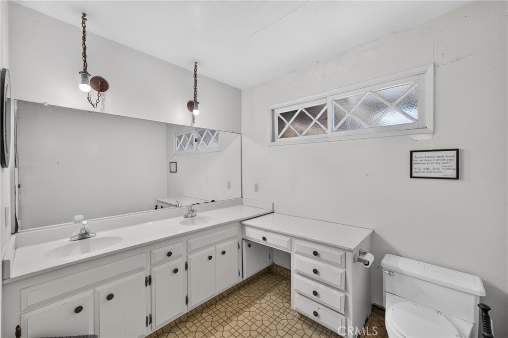 8721 Somerset