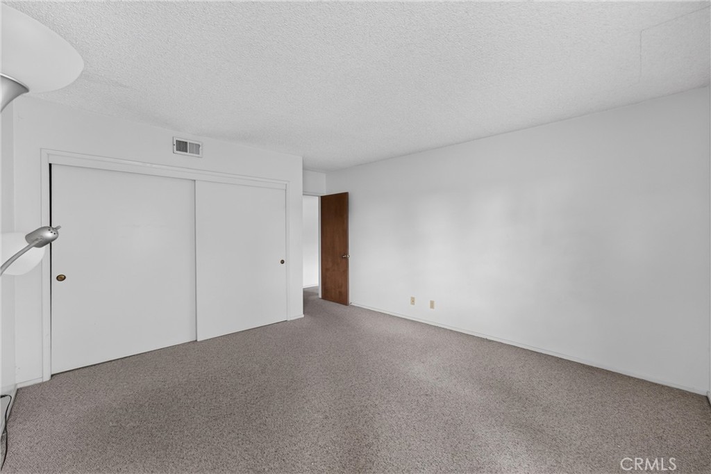 8721 Somerset