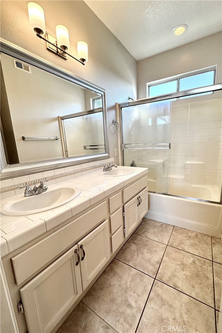 13615 TEAL RIDGE Court